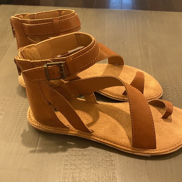 NEW without box women’s size 6 Leather sandals - Picture 6 of 11
